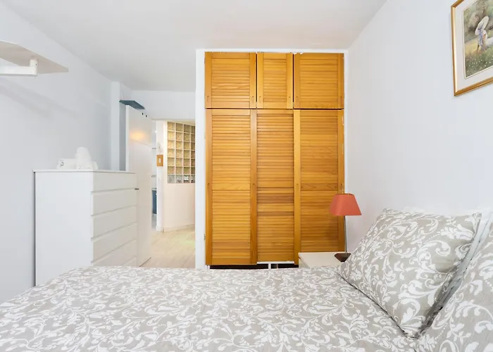 Live Candelaria Serviola Avenida Maritima * Candelaria