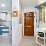 Apartment Live Serviola Avenida Maritima