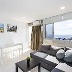Live Serviola Avenida Maritima Apartment