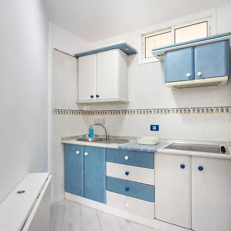 Live Serviola With Balcony Apartman Candelaria