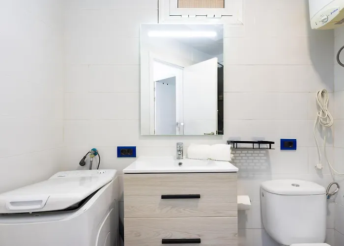 Live Serviola Avenida Maritima Candelaria