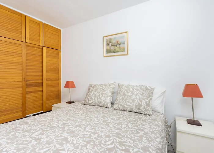 Live Serviola Avenida Maritima Apartament